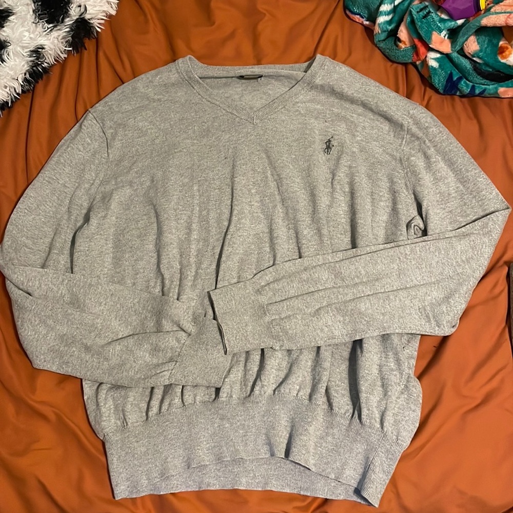 grey, long sleeve, soft cotton material